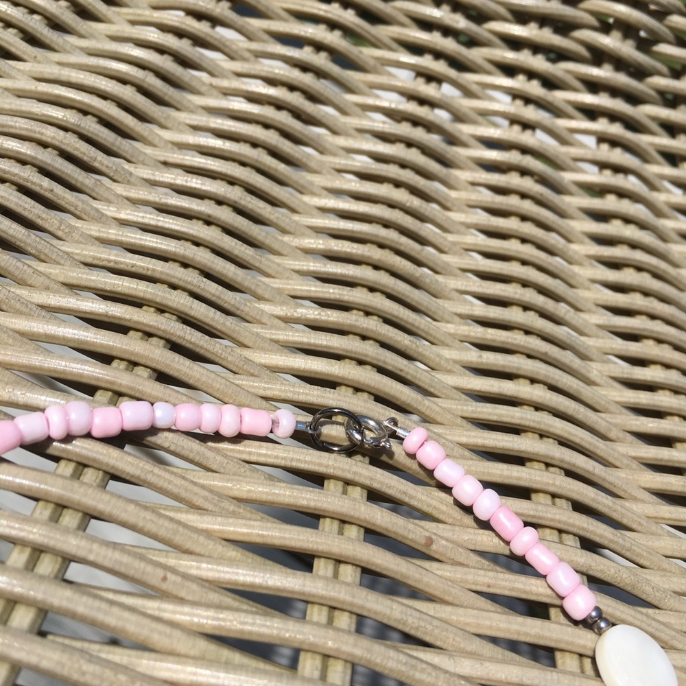 VSCO Seed Bead Sand Dollar Necklace/Choker - Picture 3 of 4